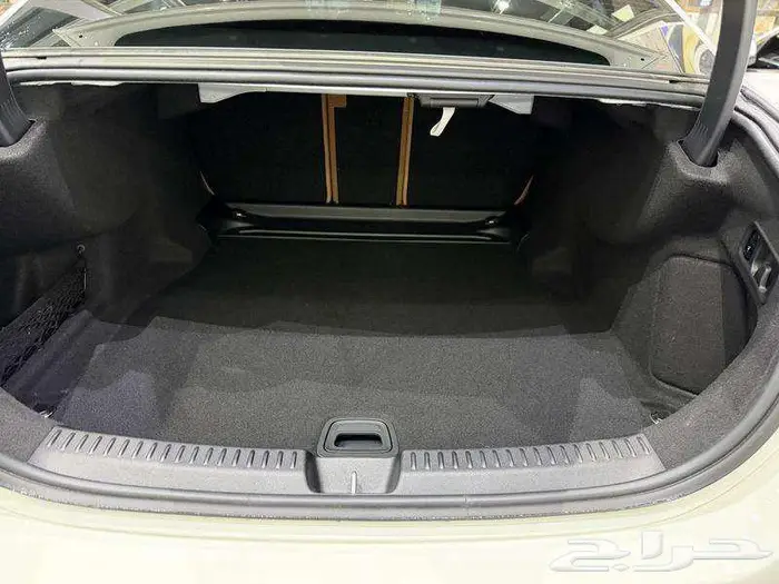 مرسيدس - اي 200 - E200 2025 27