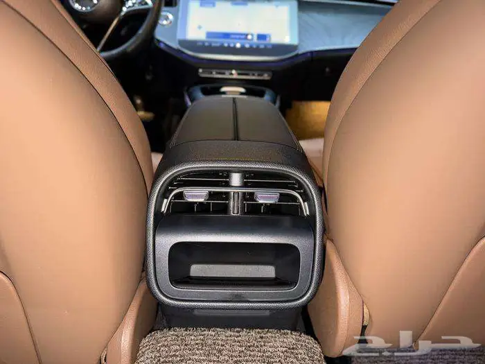 مرسيدس - اي 200 - E200 2025 28