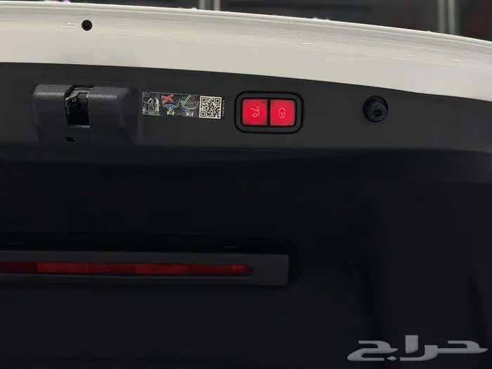 مرسيدس - اي 200 - E200 2025 31