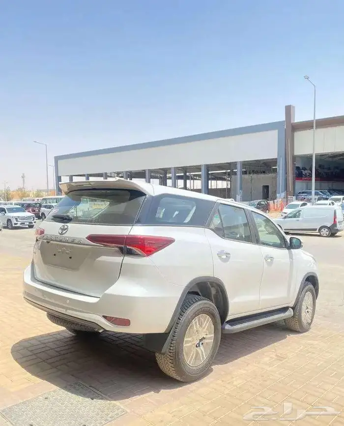 ويوتا فورتشنر دبل ديزل موديل 2025 6