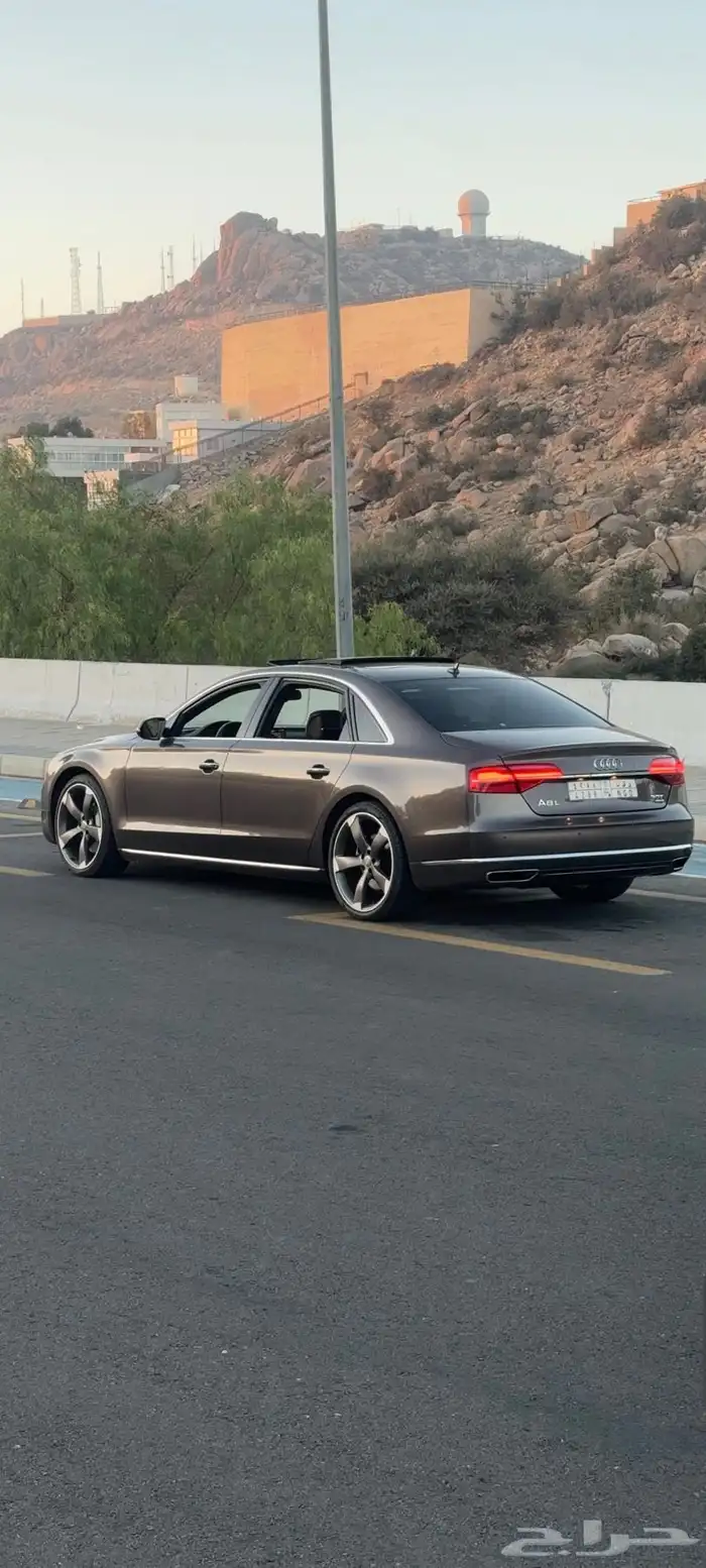 اودي ايه 8 لارج سته سوبر 7