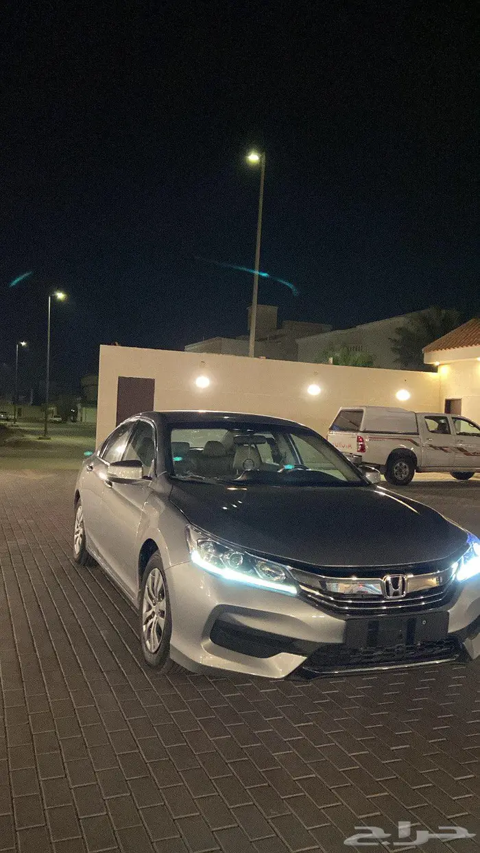 للبيع هوندا اكورد 2017 ستاندر 0