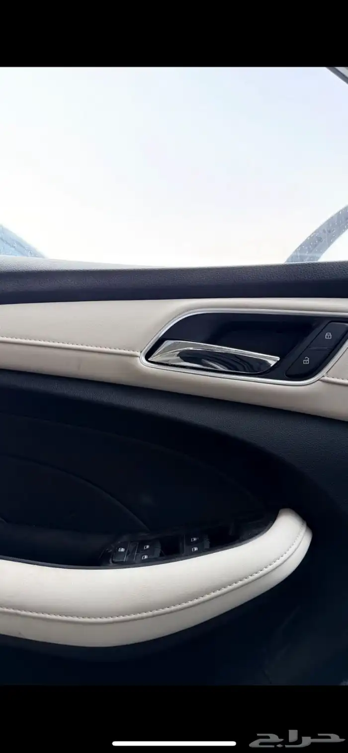 ام جي 5 ستاندر موديل 2025 3