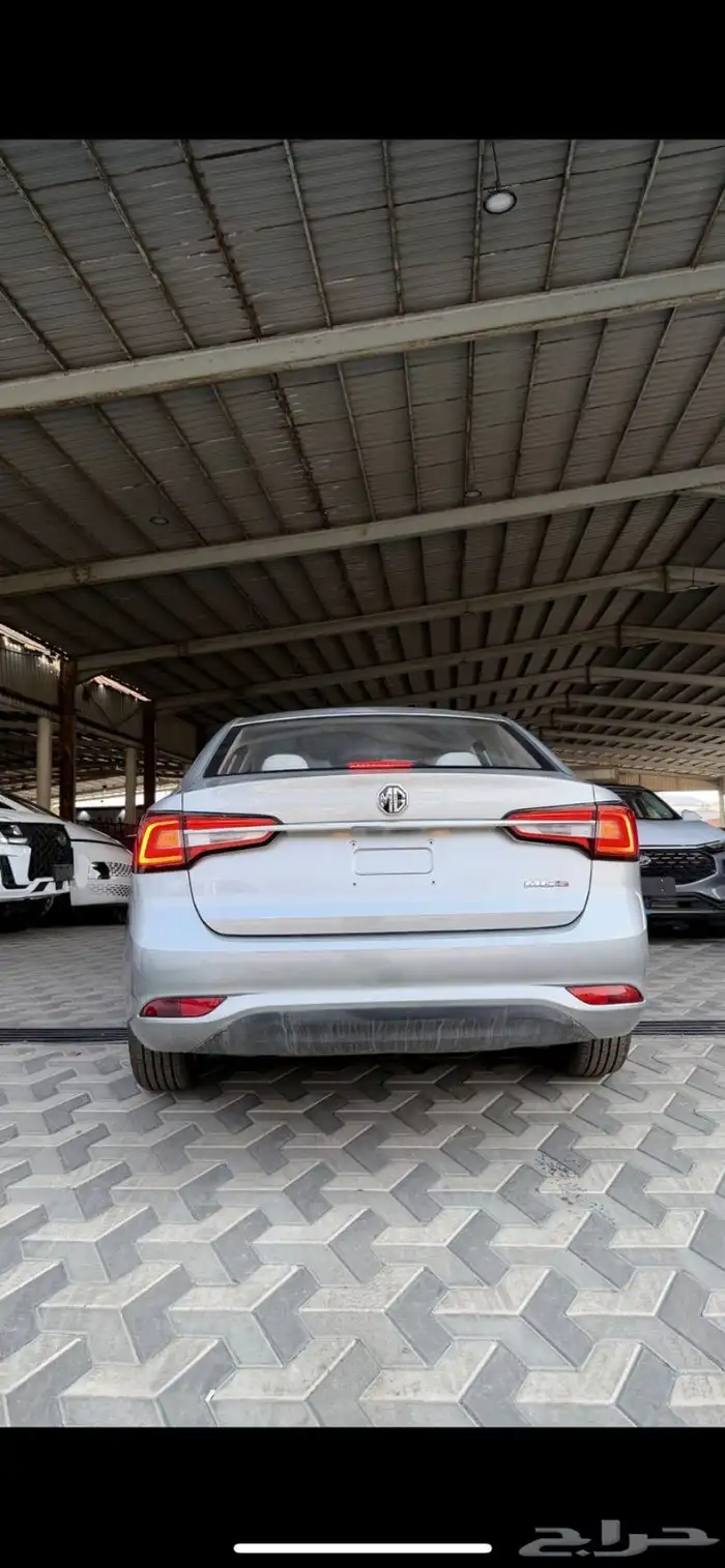 ام جي 5 ستاندر موديل 2025 2