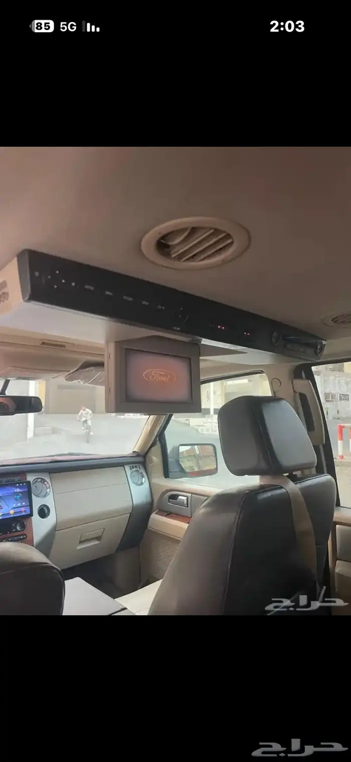 سياره فورد اكسبديشن نظيفة 9