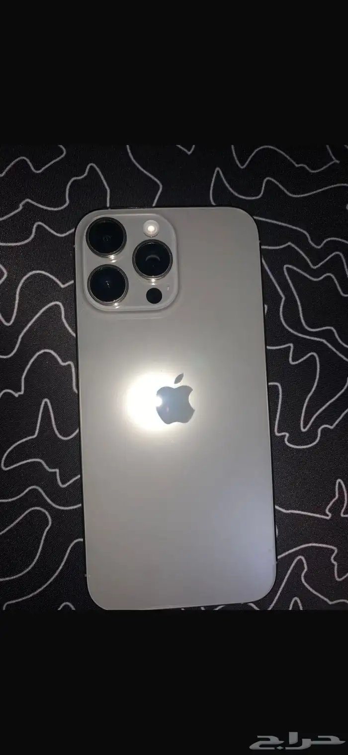 ايفون 16 برو ماكس 3