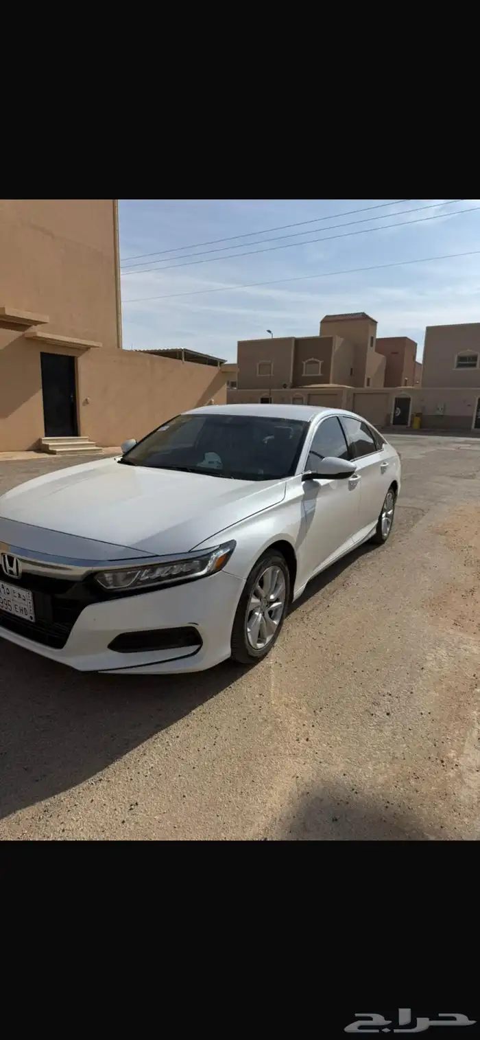 اكورد 2020 اللون ابيض 1