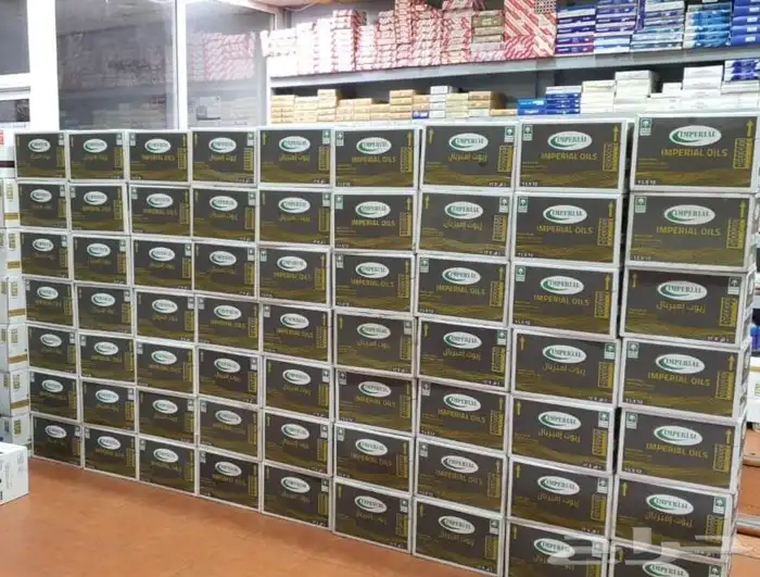 نوفر جميع احتياجاتك من زيوت المحركات سيارات دبابات شاحنات 1