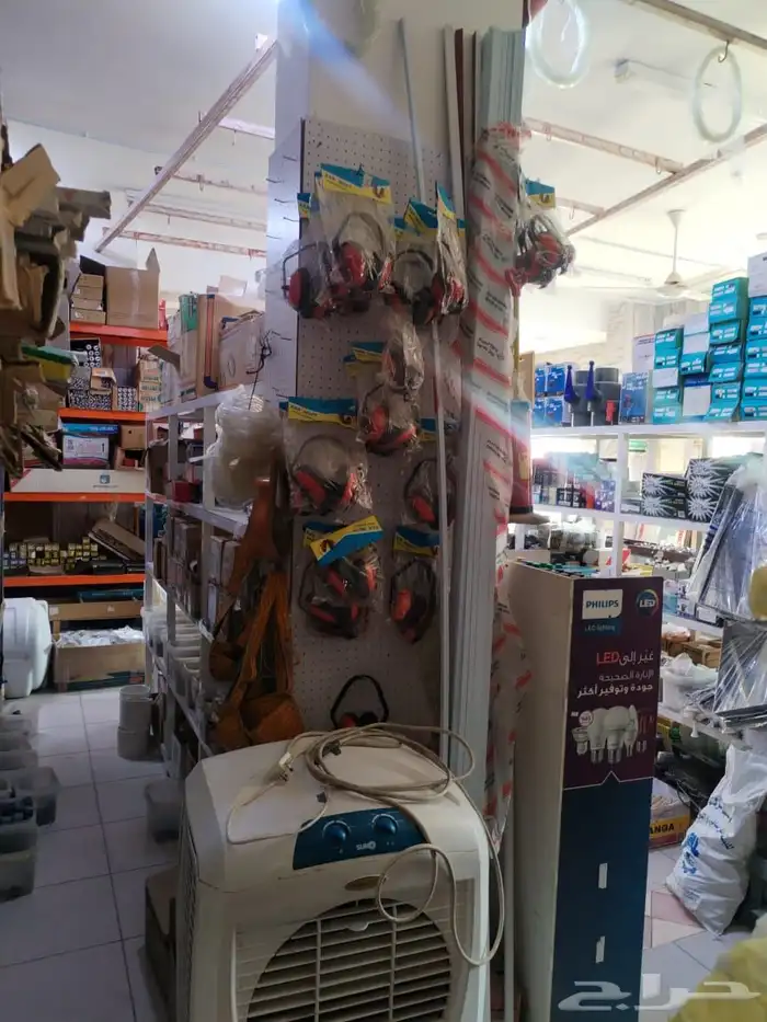 محل مواد بناءللبيع 14