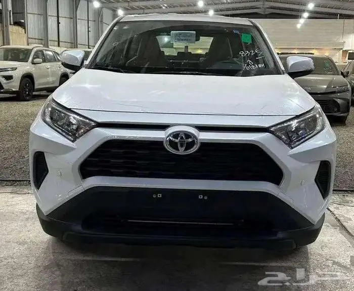 تويوتا راف فور ستاندر دبل وبدون دبل بنزين 2025 كاش وأقساط 1