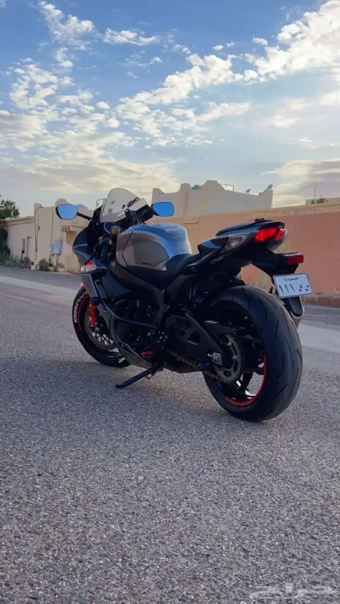 للبيع لوحة دراجة ناريه ريس س ص 111 0