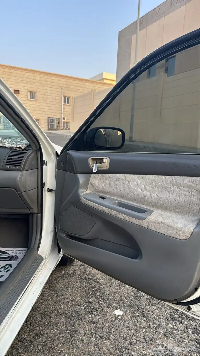 كامري 2004 نظيفه 9