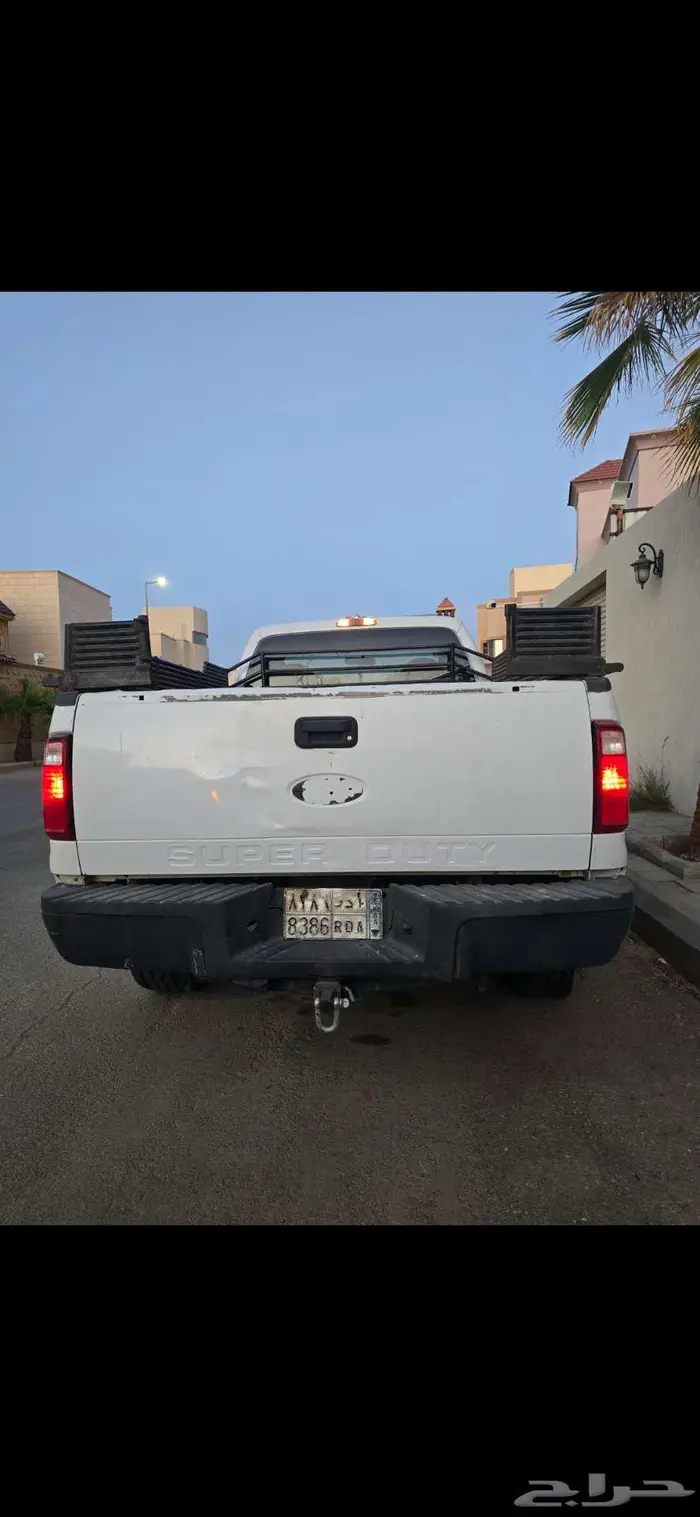 للبيع f250 بنزين 4