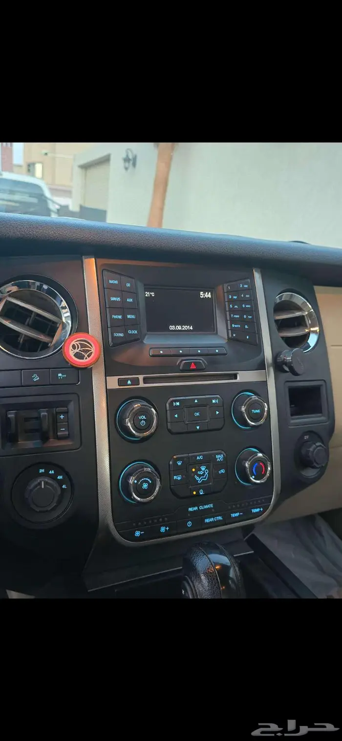 للبيع فورد اكسبدشن 2016 دبل 11