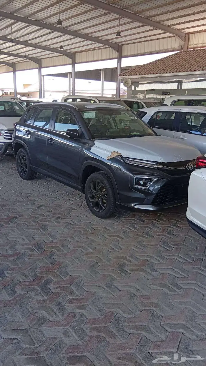 تويوتا اوربان كروزر 2025 GLX 0