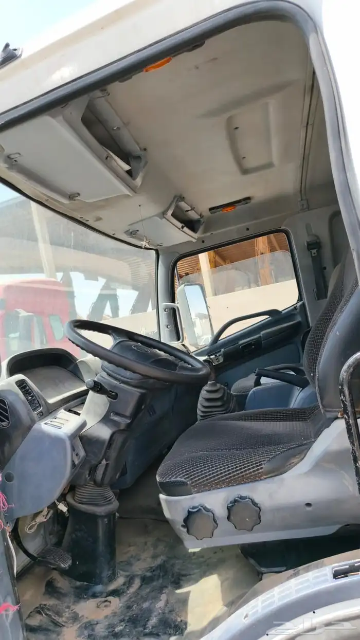 هينو لوري مفحوص و مجدد 2005 3