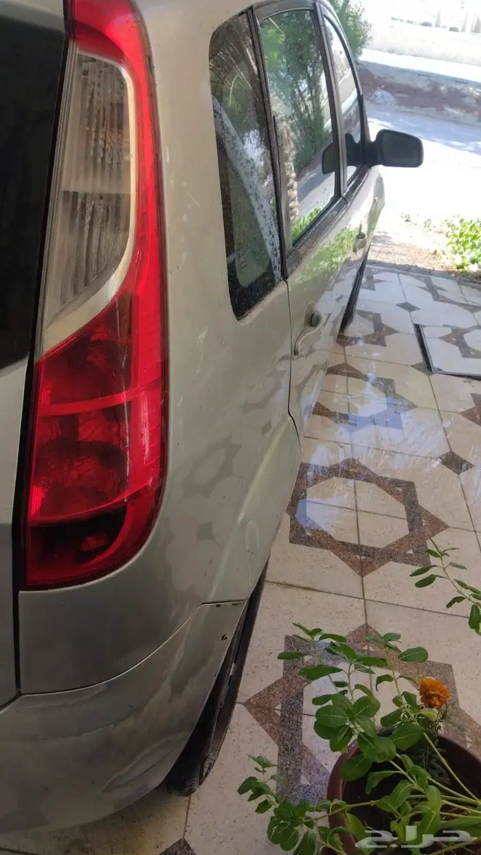 للبيع فورد فيجو 2012 . ماشية 195000 . استمارة منتيهية . 6