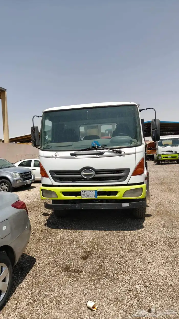 هينو لوري مفحوص و مجدد 2005 0