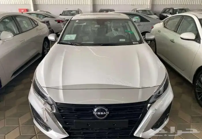 نيسان التيما نص فل SV موديل 2026 1