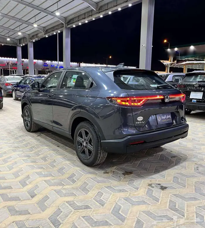 هوندا HR.V LX نص فل 2025 سعودي 11
