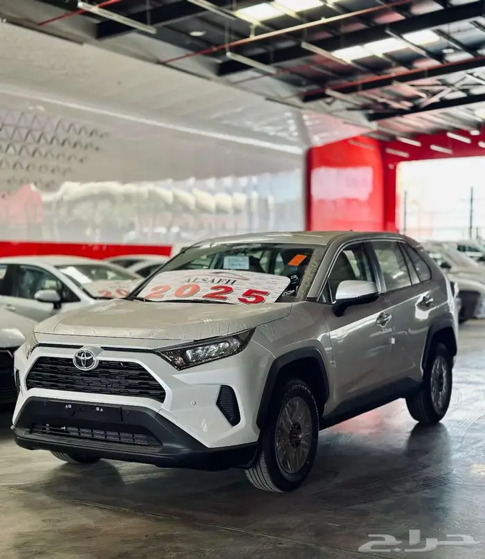 تويوتا راف فور LE دبل 2025 1