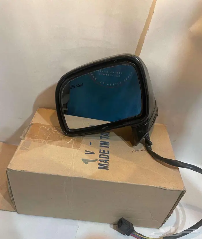 للبيع قطع لنكون تاون كار من 90 الى 97 0