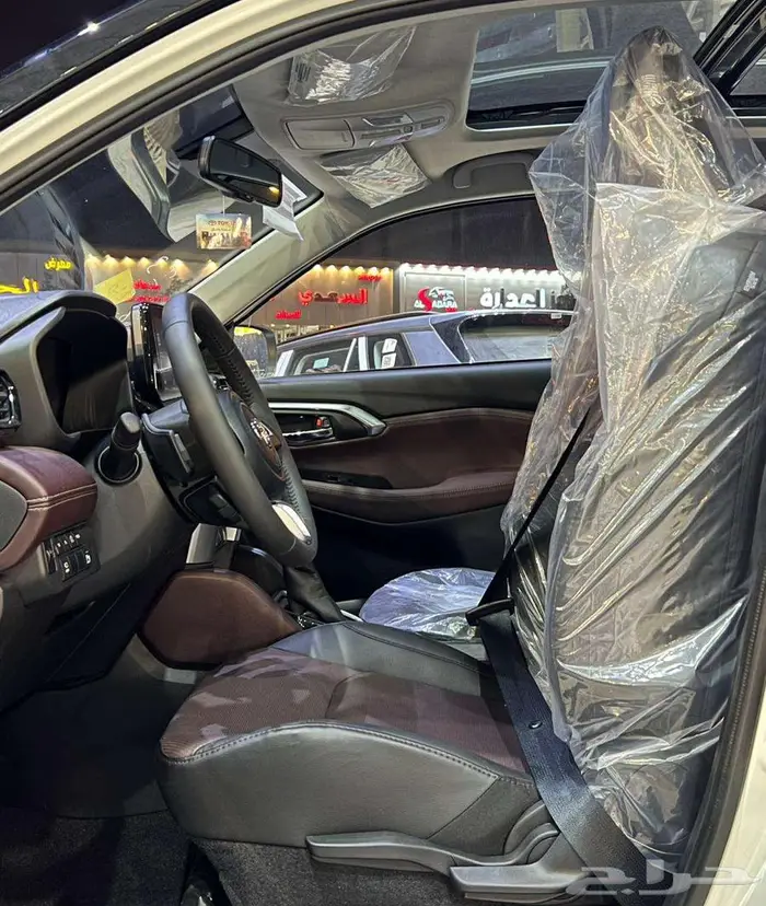 تويوتا اوربان كروزر فل كامل 2025 اقل سعر 13