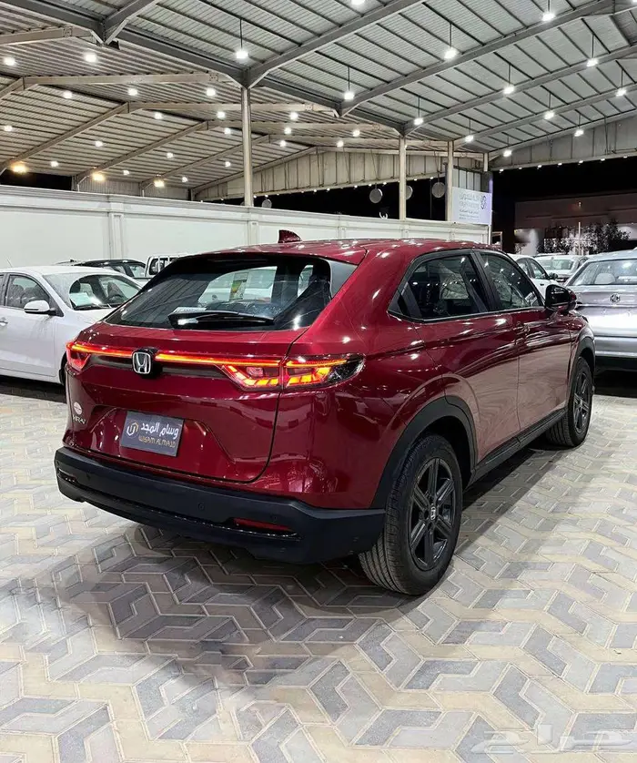 عرض خاص هوندا HRV - LX نص فل موديل 2025 بطاقه جمركيه 4