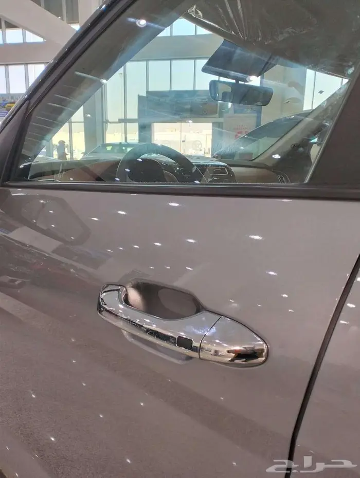 هيونداي كريتا كمفروت لونين 2025 ( السعر بالضريبه 83950 ) 2