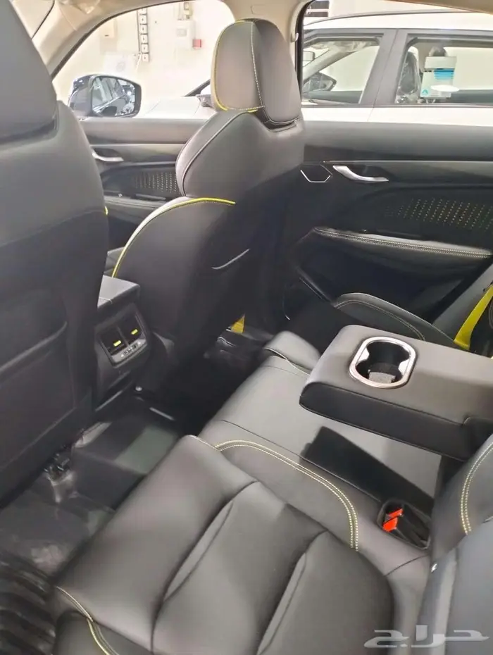 جيلي توجيلا بانوراما 2025 خصم خاص على الكاش 8