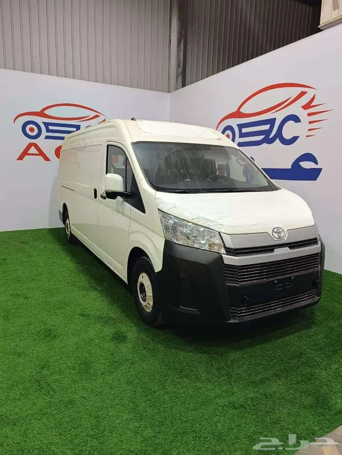 تويوتا هايس فان بضاعة ديزل سقف عالي جير اتوماتيك 2026 7