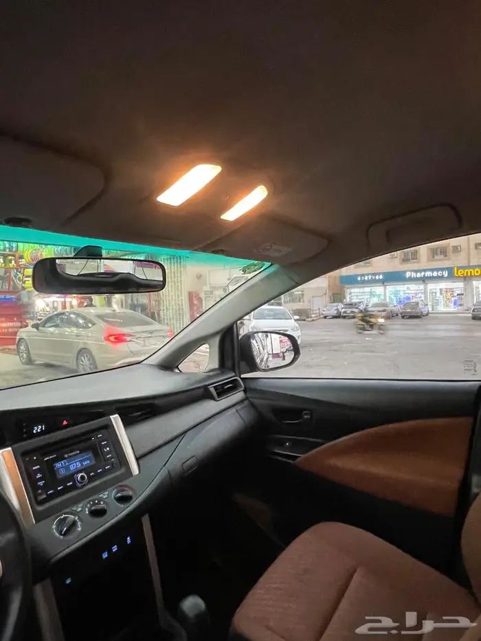 تويوتا أنوفا 8