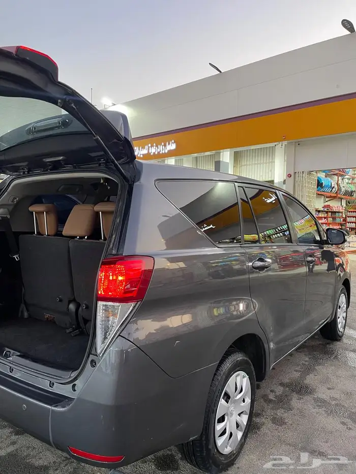 تويوتا أنوفا 23