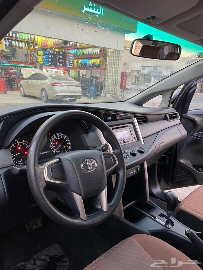 تويوتا أنوفا 25