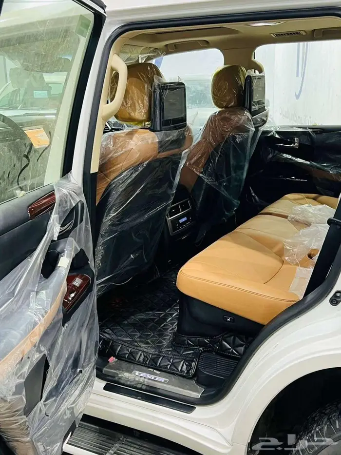 لكزس LX570 خليجي 2015 10