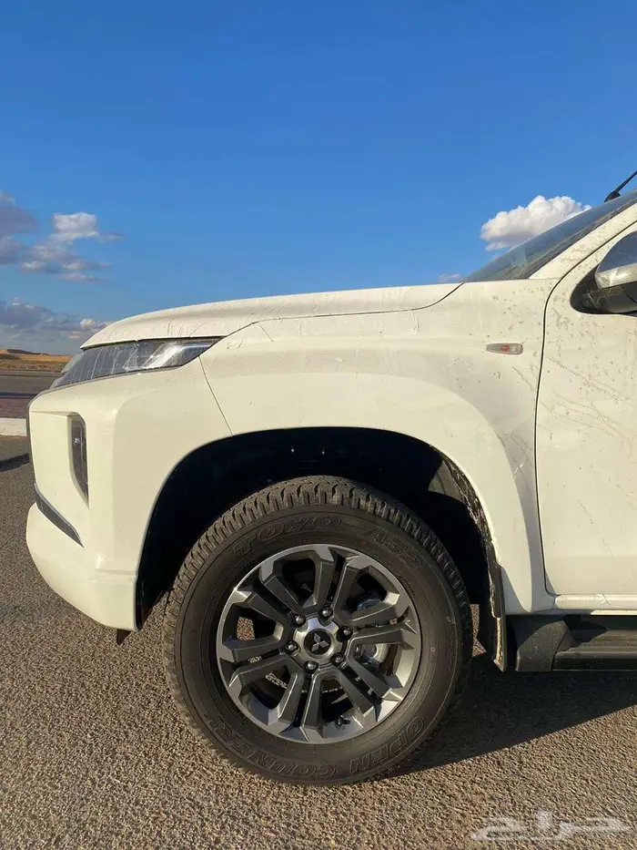ميتسوبيشي L200 2023 قير اوتماتيك ديزل 1