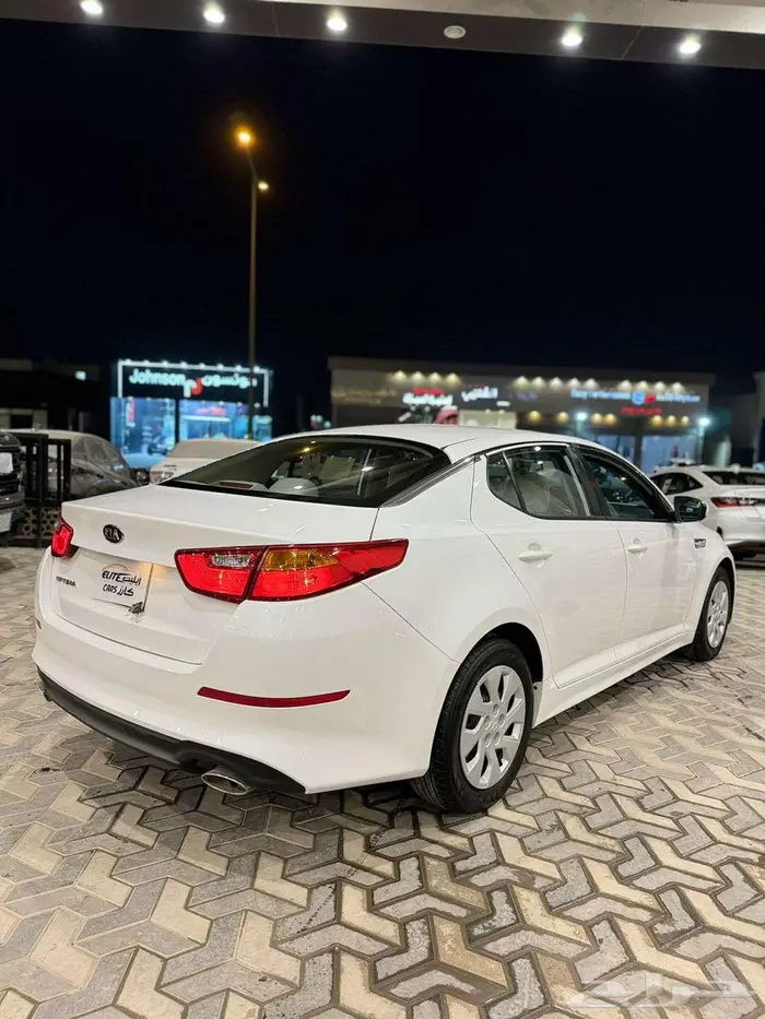 كيا اوبتيما موديل 2015 4