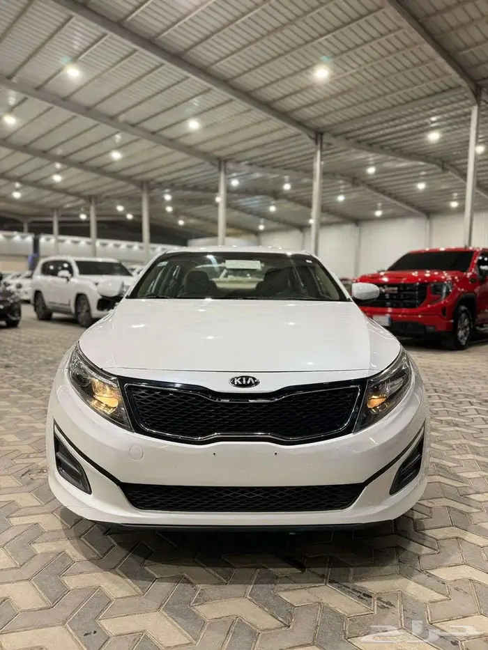 كيا اوبتيما موديل 2015 0