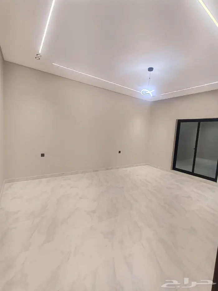 فيلا نص ارض تشطيب فاخر فاخر 14