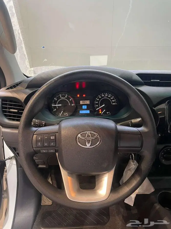 هايلوكس غمارتين سلق ديزل اوتوماتيك ديزل بريمي 2025 7