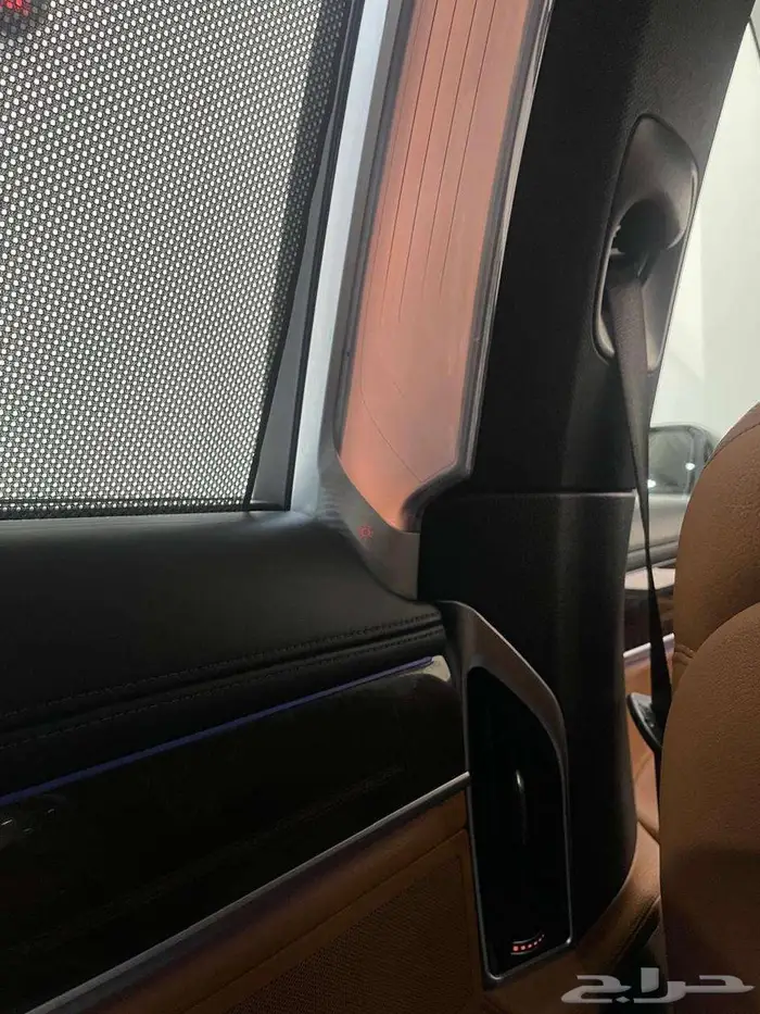 بي ام دبليو 2021 730LI 35