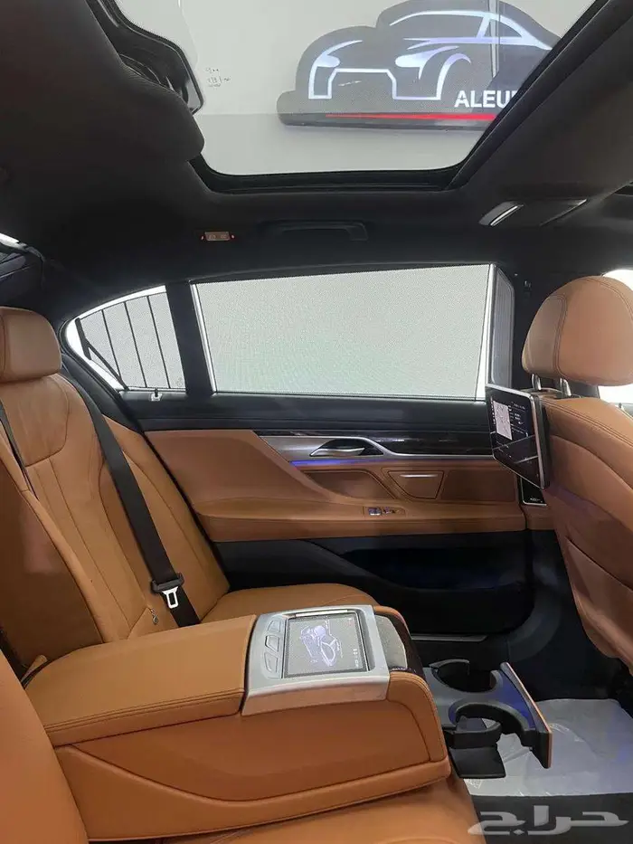 بي ام دبليو 2021 730LI 27