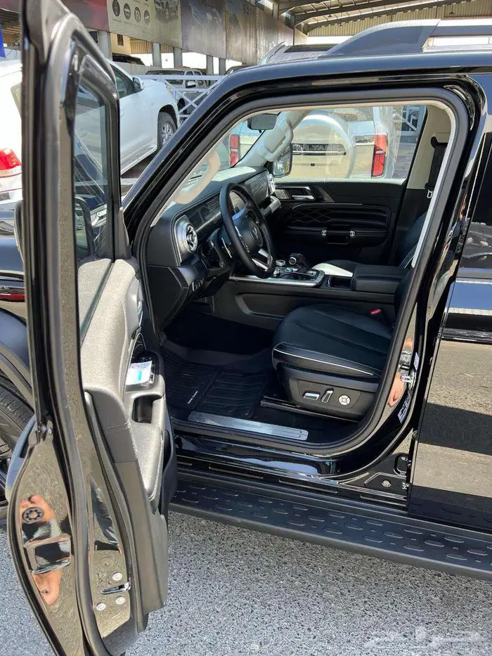 تانك 300فل كامل موديل 2025 عروض القيادة للسيارات 8