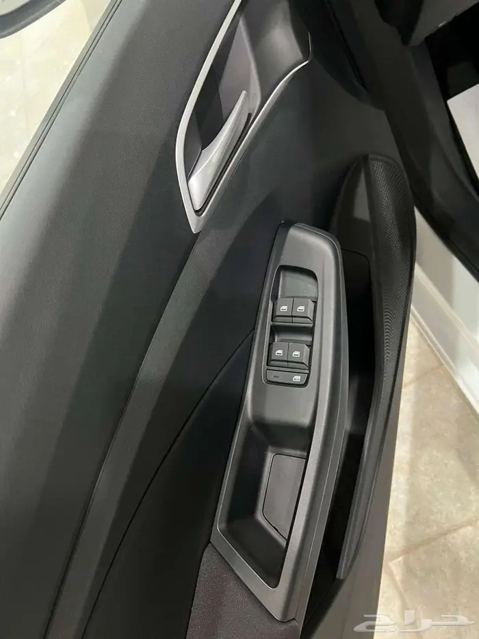 ام جي 3 استاندر 2025 ب 32000 غير شامل الضريبة 14