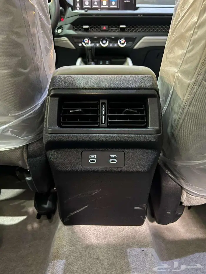 هوندا اكورد EX نص فل 2025 14