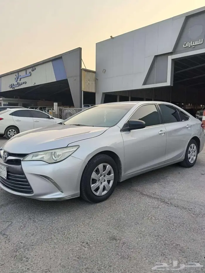 تويوتا كامري 2017 1