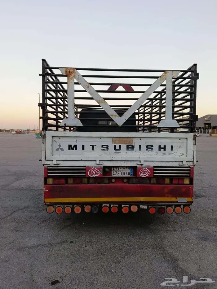 متسوبيشي دينة 2014 7