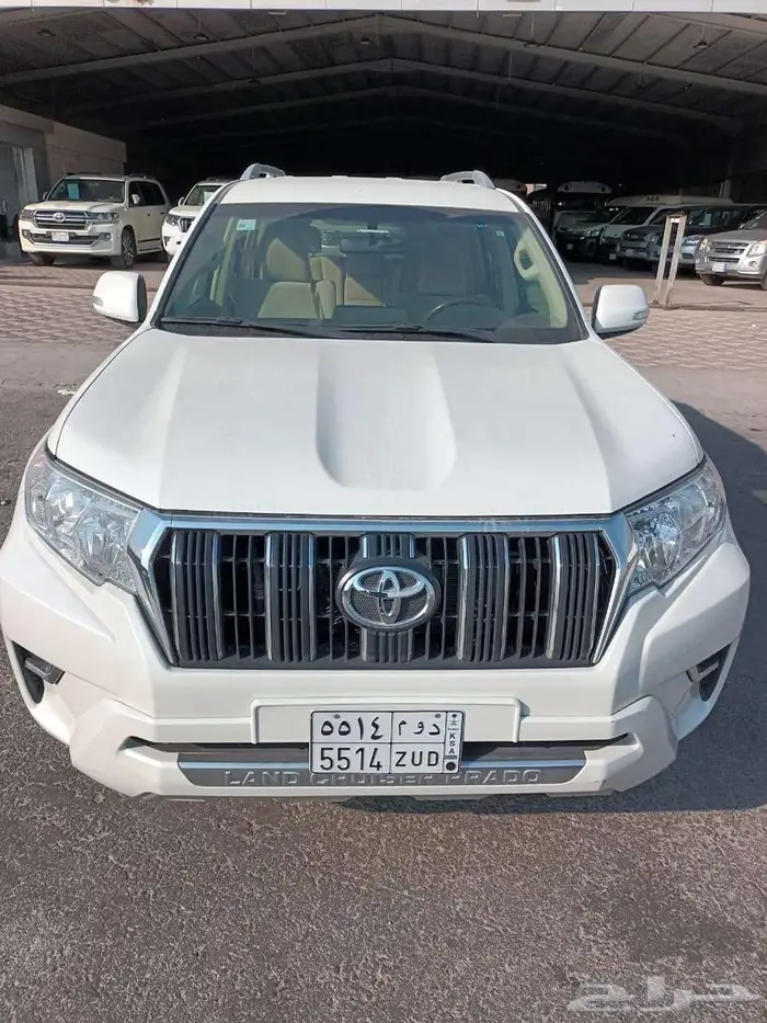 تويوتا برادو ديزل TXL موديل 2022 5