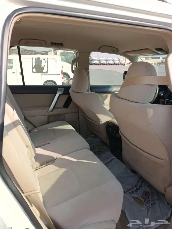 تويوتا برادو ديزل TXL موديل 2022 18