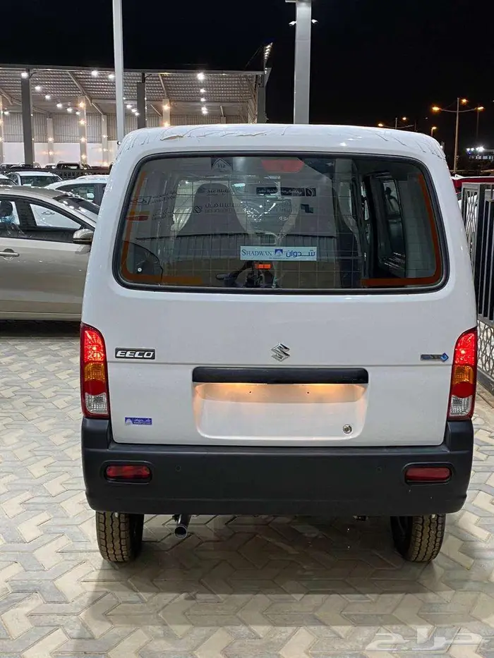 سوزوكي ايكو 2025 3